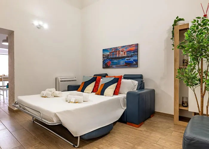 Modern Stone In The Heart Of Apartamento *