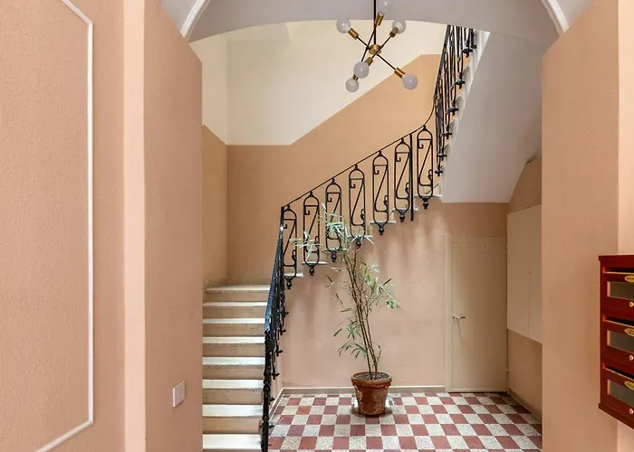 Modern Stone In The Heart Of Apartamento *